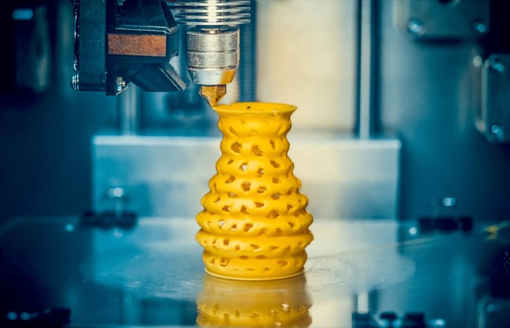 3D- and 4D-printing technology